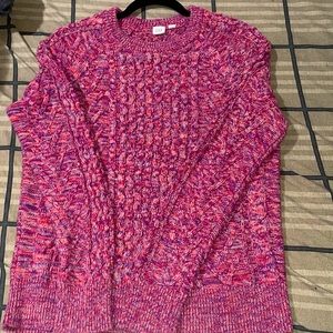 Gap sweater